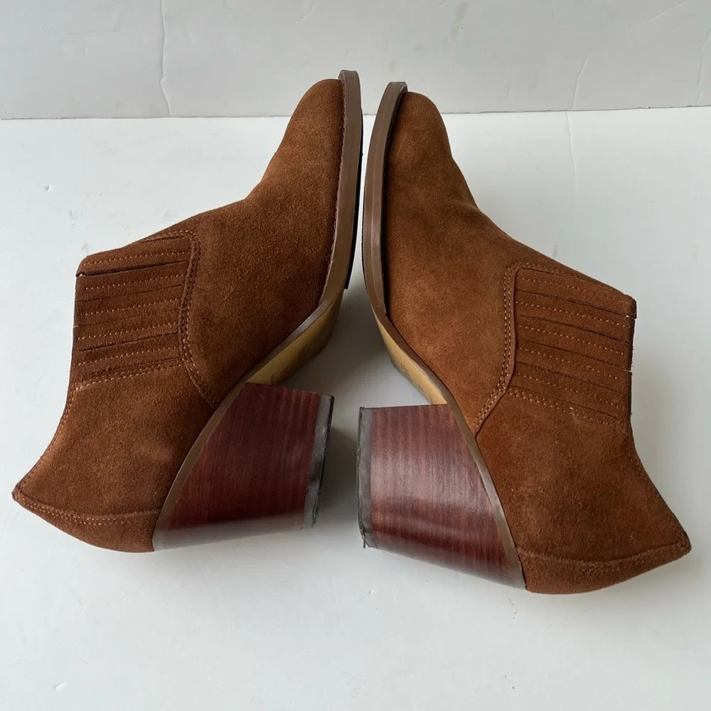 Coach Perri Brown Suede Ankle Booties Size 7 C